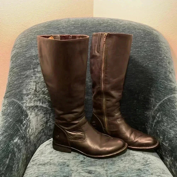 Born Shoes - Borne Wide Calf 7M Leather Boots
